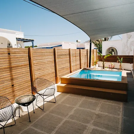 Mesanto Luxury فندق 3*