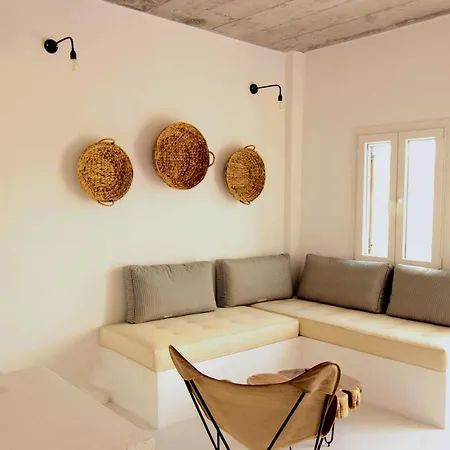 فندق Mesanto Luxury 3*