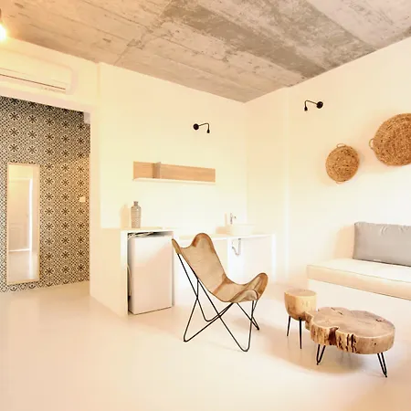 Mesanto Luxury Мегалохори