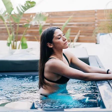 Mesanto Luxury Отель