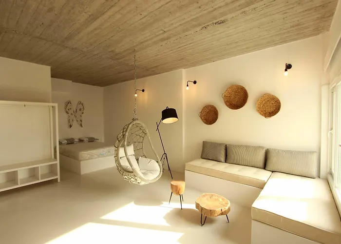 Mesanto Luxury Hotel 3*