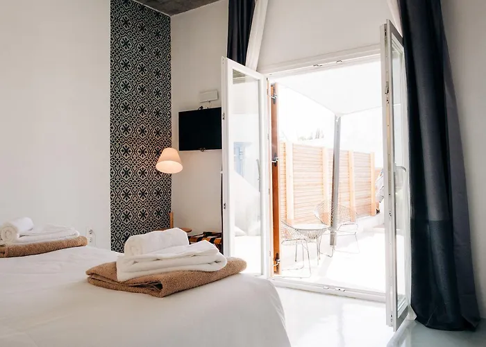 Mesanto Luxury Hotel Megalokori