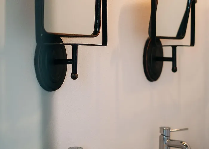 Mesanto Luxury Hotel