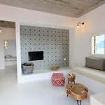 Mesanto Luxury Hotel Megalokori