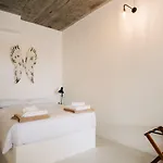 Mesanto Luxury Megalokori