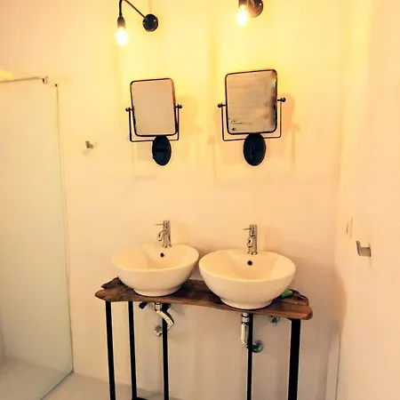 Mesanto Luxury Ξενοδοχείο