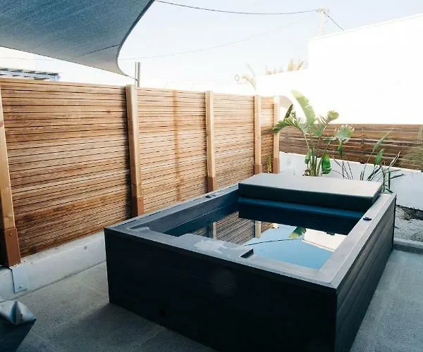 Mesanto Luxury Megalochori (Santorini)