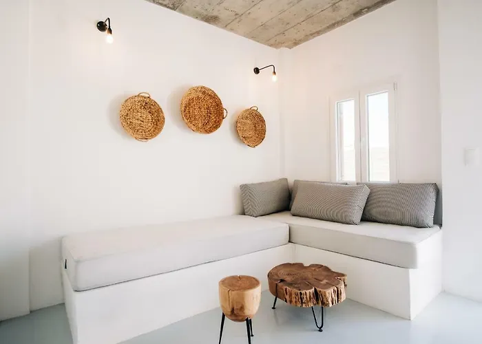 Hotel Mesanto Luxury